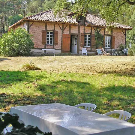 Hollebarde By Interhome Holiday home Leon